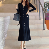 V-neck single-breasted long knit dress