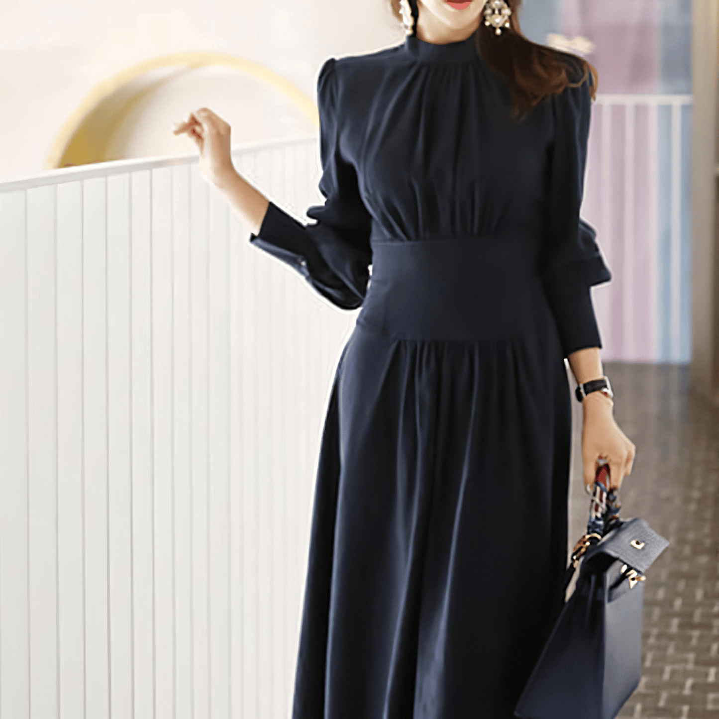 スタンドカラーラージスイングワンピース