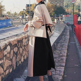 Contrast-colour windbreaker coat