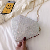 Diamond-Shaped Chain Shoulder Bag