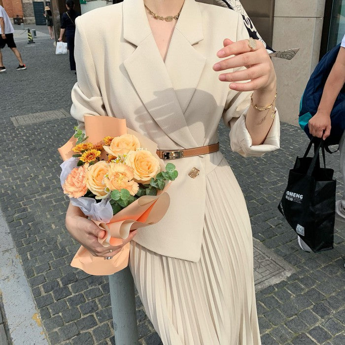 アシンメトリープリーツワンピース